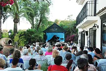 Full house at The Poetic Evening Concert 2015 (2)